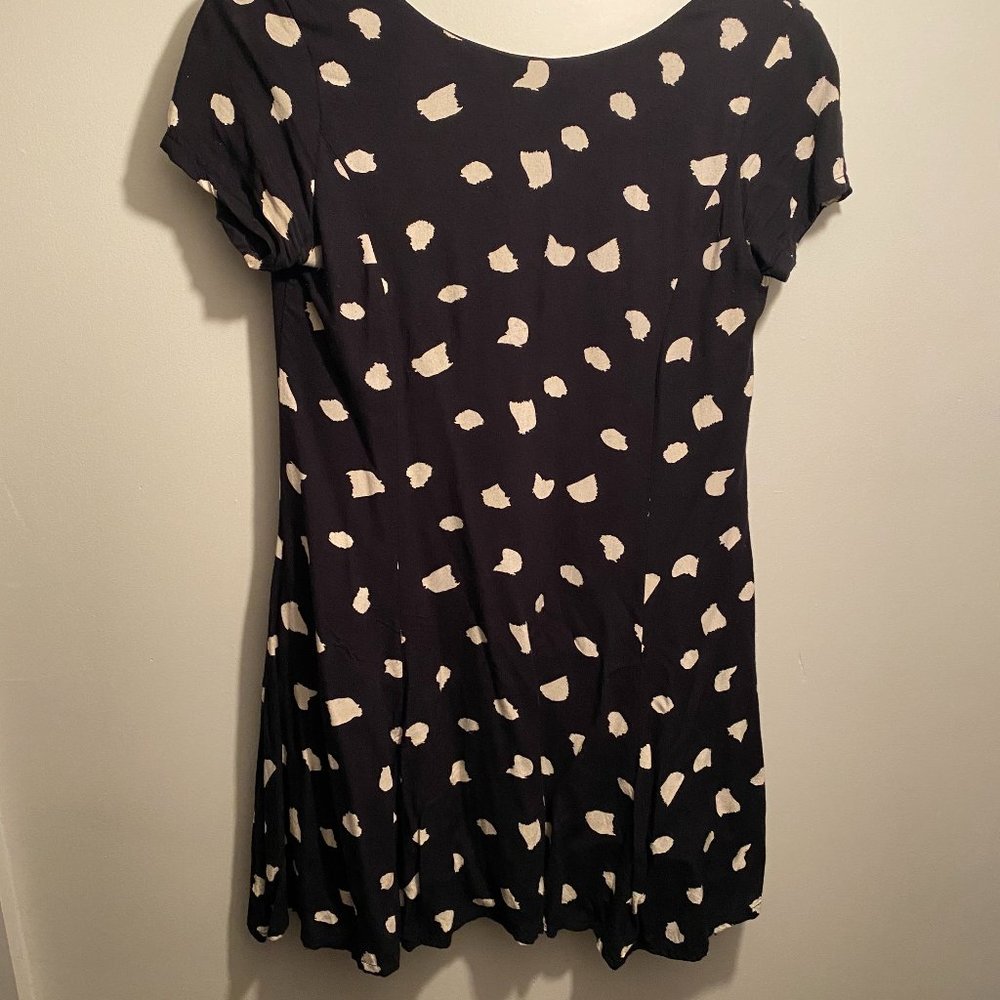 Black and white mini a-linet shirt dress Abstract Dots